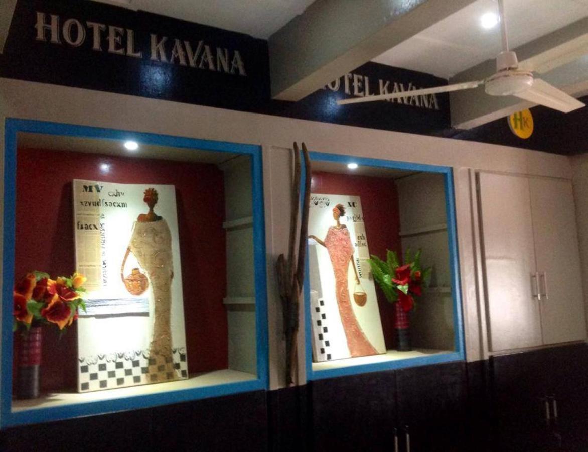 Hotel Kavana Уагадугу Екстериор снимка