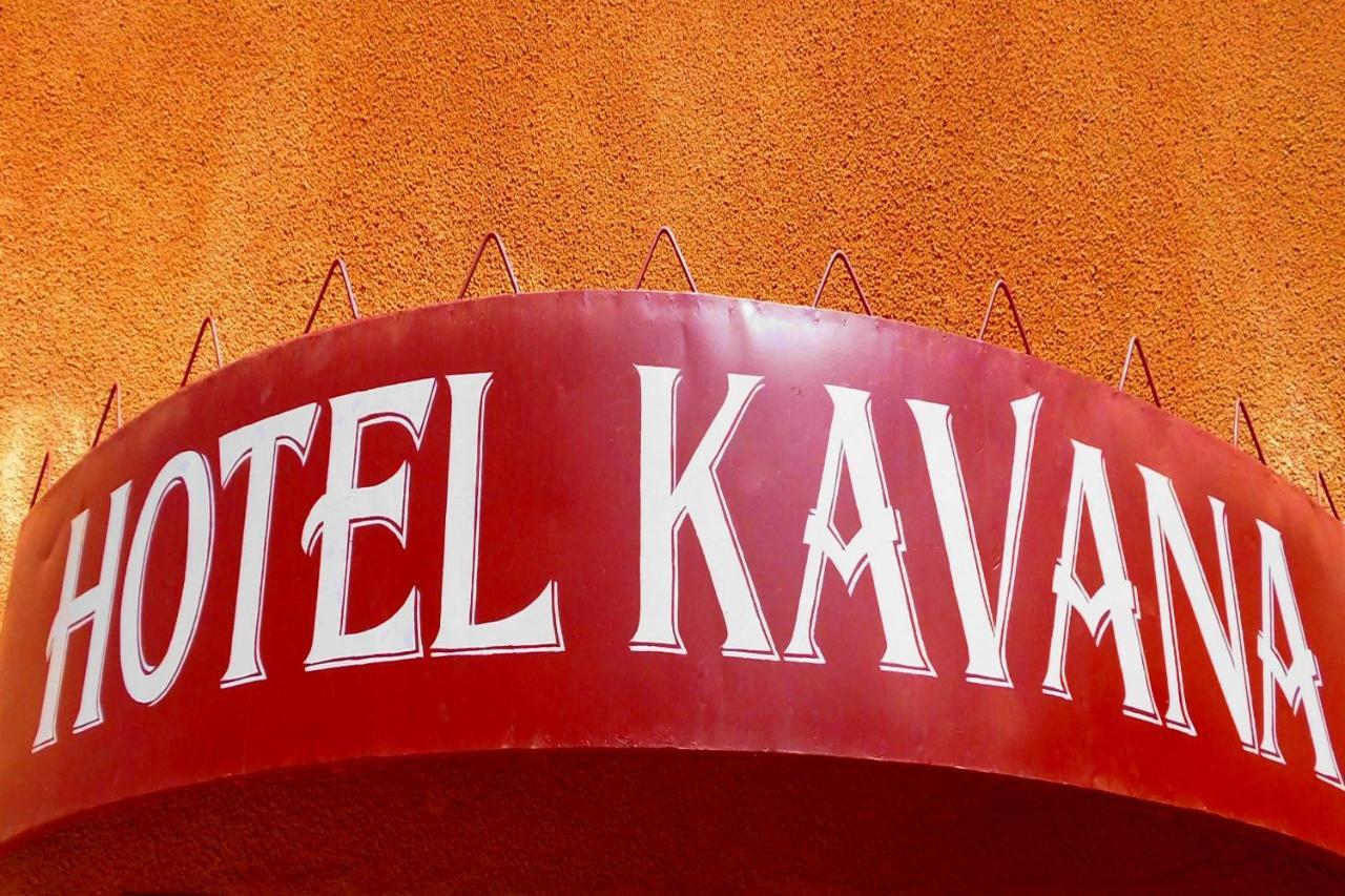 Hotel Kavana Уагадугу Екстериор снимка